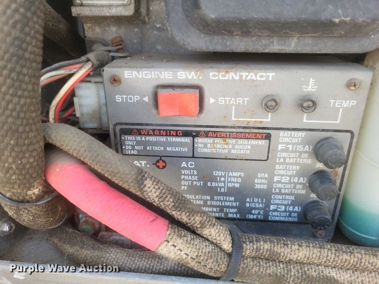 image for item DW7037 2006 WorkHorse W42 delivery truck