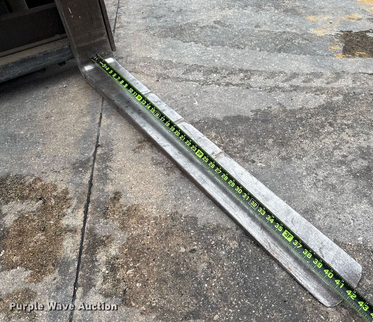 image for item DX5516 2015 Nissan PF70 forklift