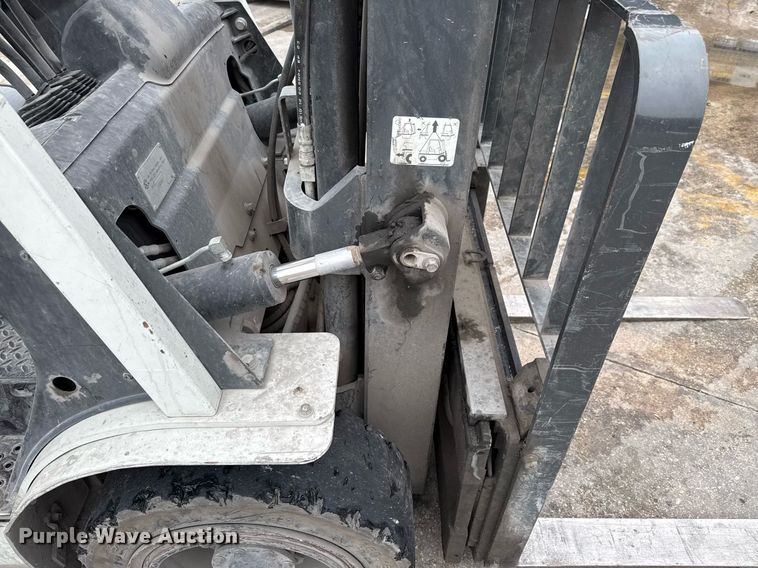 image for item DX5516 2015 Nissan PF70 forklift