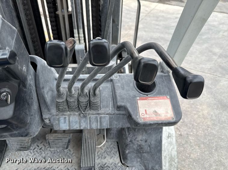 image for item DX5516 2015 Nissan PF70 forklift