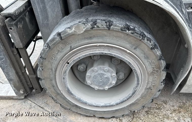 image for item DX5516 2015 Nissan PF70 forklift