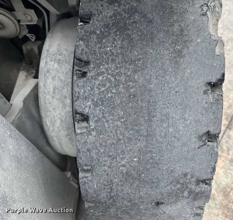 image for item DX5516 2015 Nissan PF70 forklift