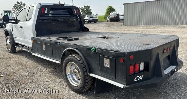 image for item DY0008 2019 Ford F450 Super Duty SuperCab flatbed truck