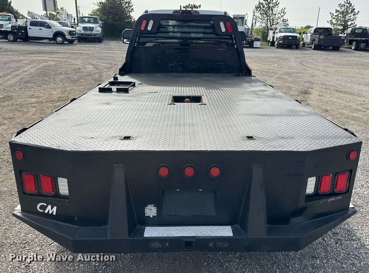image for item DY0008 2019 Ford F450 Super Duty SuperCab flatbed truck