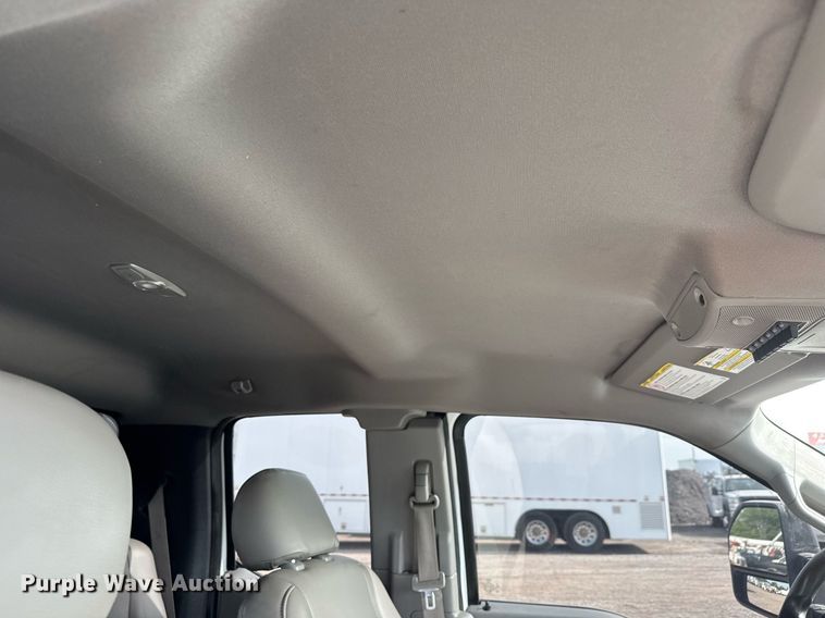 image for item DY0008 2019 Ford F450 Super Duty SuperCab flatbed truck