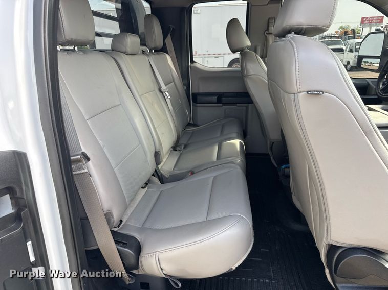 image for item DY0008 2019 Ford F450 Super Duty SuperCab flatbed truck