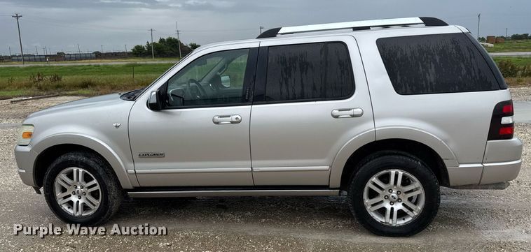image for item DY0077 2007 Ford Explorer Limited SUV