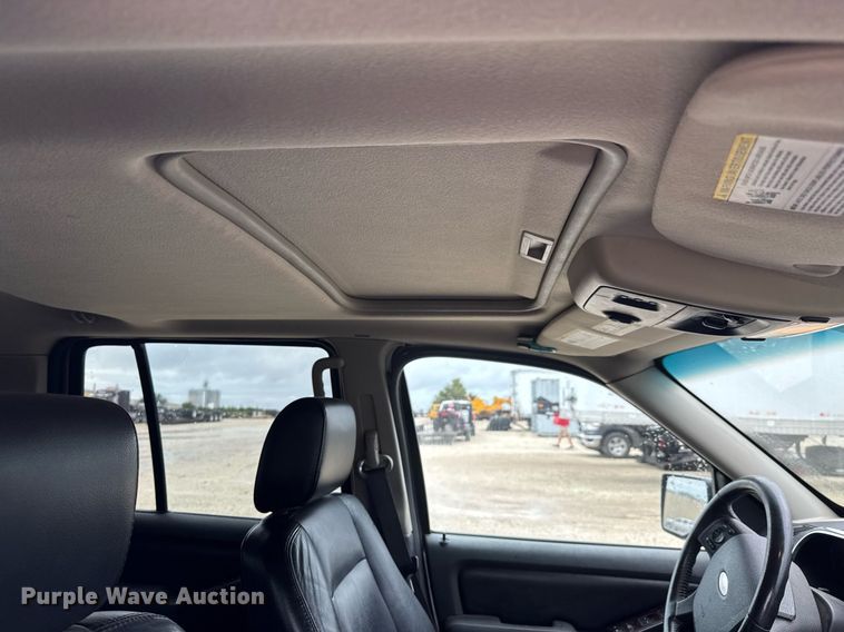 image for item DY0077 2007 Ford Explorer Limited SUV