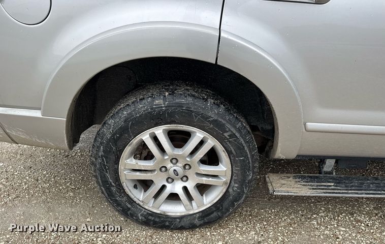 image for item DY0077 2007 Ford Explorer Limited SUV