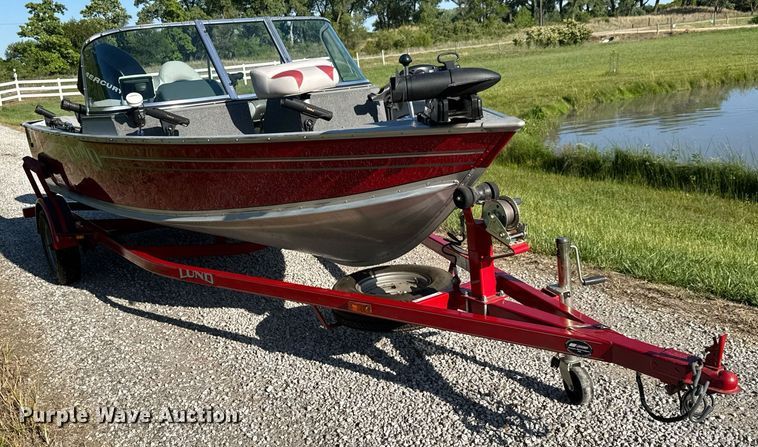 image for item DY0133 2006 Lund 1650 Rebel DC boat
