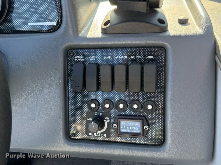 image for item DY0133 2006 Lund 1650 Rebel DC boat