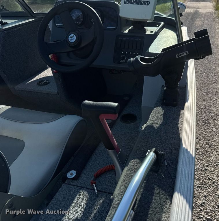 image for item DY0133 2006 Lund 1650 Rebel DC boat