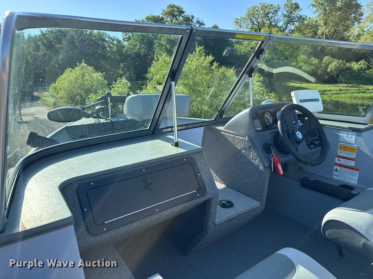 image for item DY0133 2006 Lund 1650 Rebel DC boat