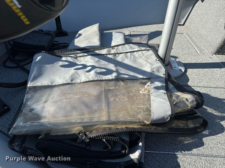 image for item DY0133 2006 Lund 1650 Rebel DC boat