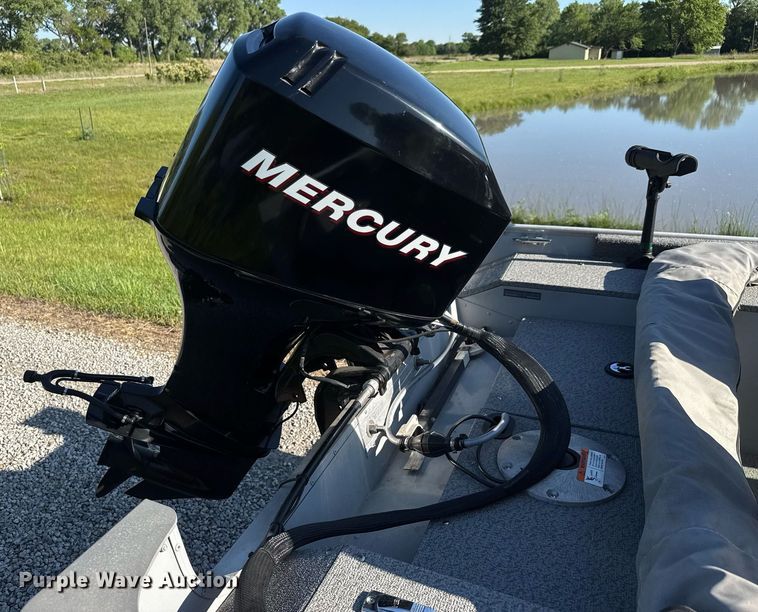 image for item DY0133 2006 Lund 1650 Rebel DC boat