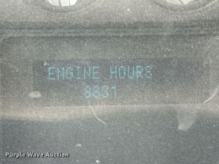 image for item DY0171 2016 Ford F250 Super Duty Crew Cab utility bed pickup truck