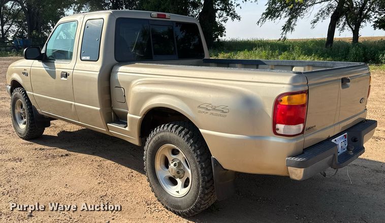 image for item DY0188 1999 Ford Ranger SuperCab pickup truck