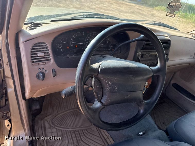 image for item DY0188 1999 Ford Ranger SuperCab pickup truck