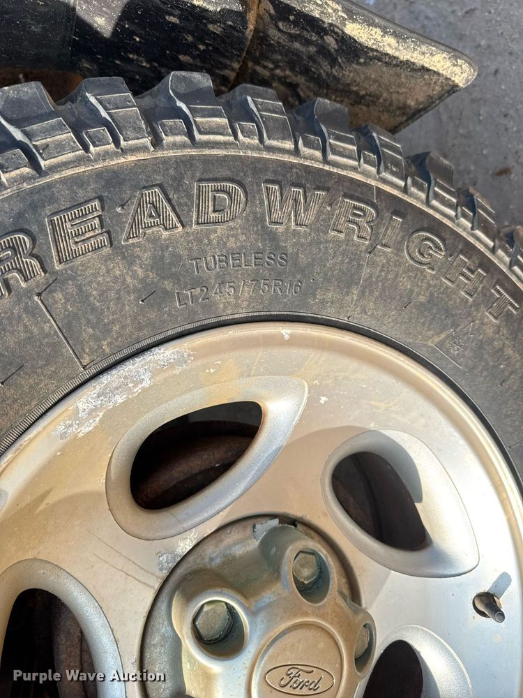 image for item DY0188 1999 Ford Ranger SuperCab pickup truck