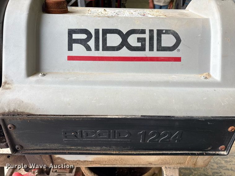 image for item DY0574 Ridgid 1224 pipe threading machine