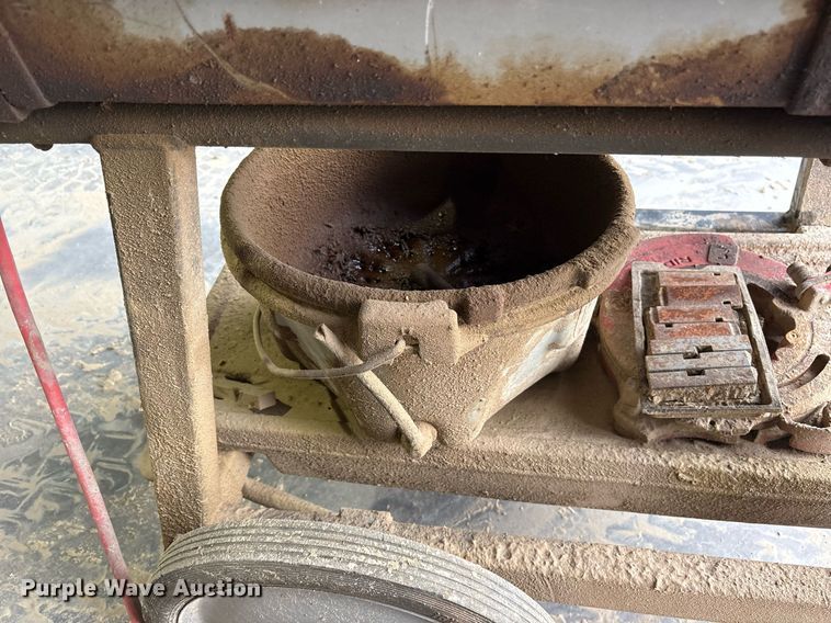 image for item DY0574 Ridgid 1224 pipe threading machine