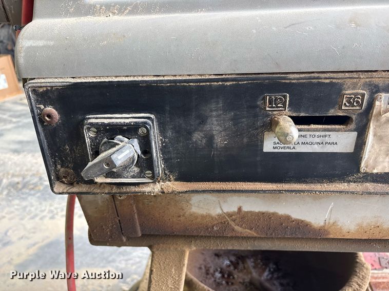 image for item DY0574 Ridgid 1224 pipe threading machine