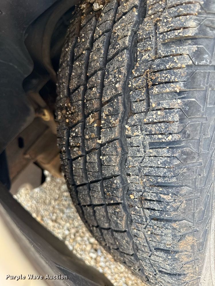 image for item DZ4130 2012 Chevrolet Suburban Z71 SUV