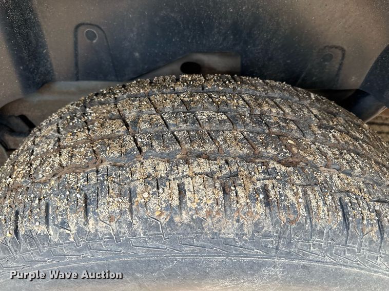 image for item DZ4130 2012 Chevrolet Suburban Z71 SUV