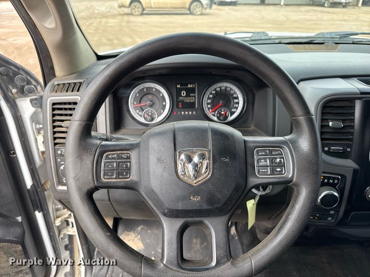 image for item DZ8482 2015 Dodge Ram 1500 Crew Cab pickup truck