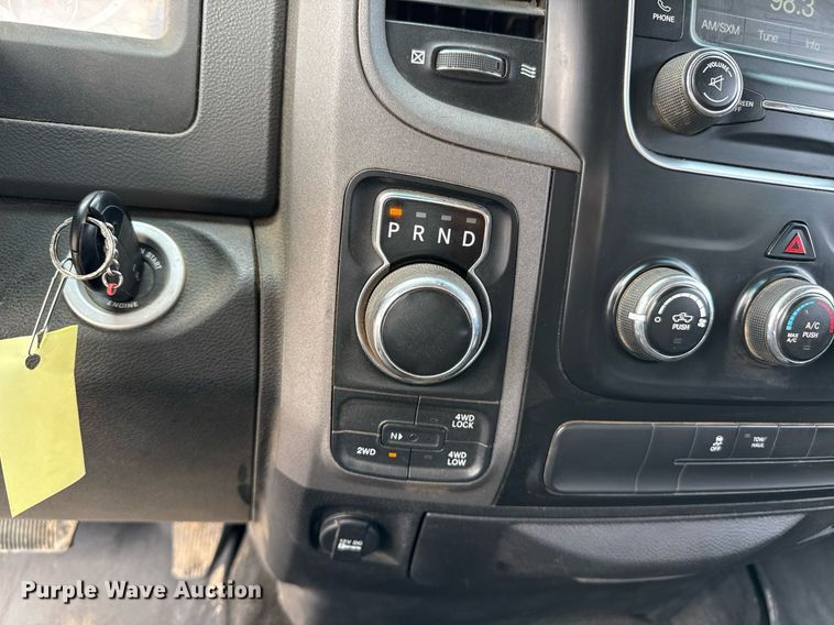 image for item DZ8482 2015 Dodge Ram 1500 Crew Cab pickup truck