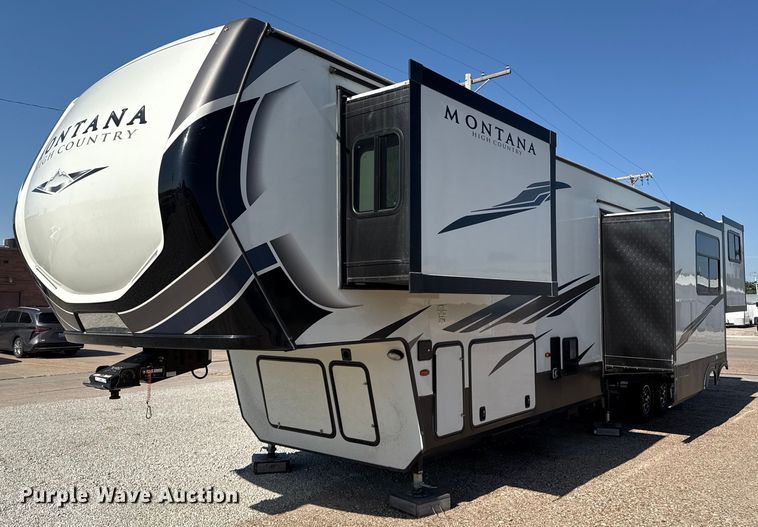 image for item DZ8495 2021 Keystone Montana High Country HM373RD21 camper