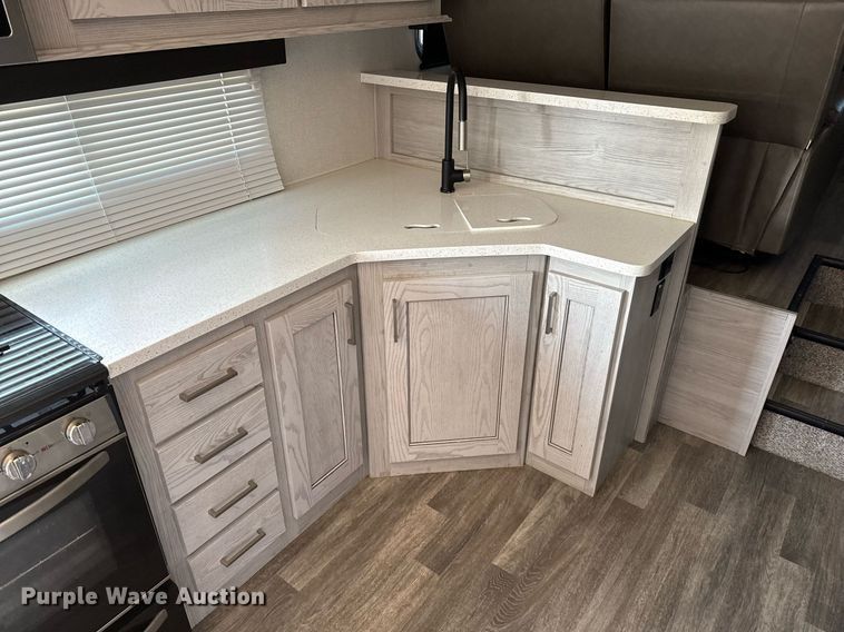 image for item DZ8495 2021 Keystone Montana High Country HM373RD21 camper