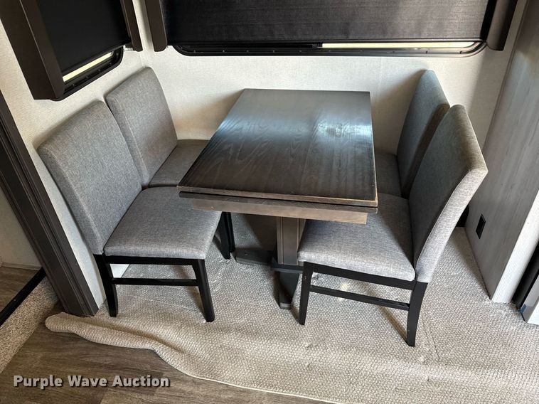 image for item DZ8495 2021 Keystone Montana High Country HM373RD21 camper