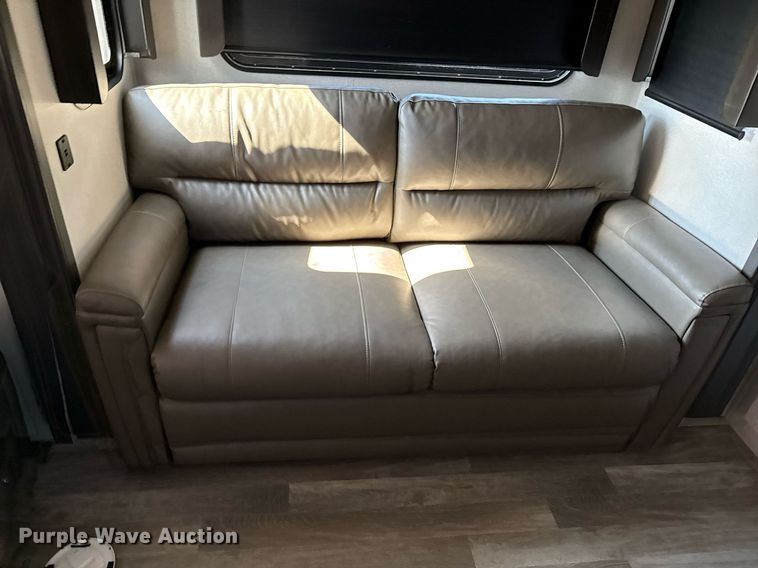 image for item DZ8495 2021 Keystone Montana High Country HM373RD21 camper