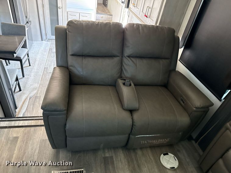 image for item DZ8495 2021 Keystone Montana High Country HM373RD21 camper