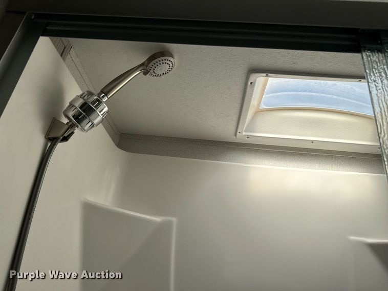 image for item DZ8495 2021 Keystone Montana High Country HM373RD21 camper