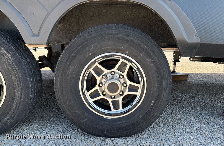 image for item DZ8495 2021 Keystone Montana High Country HM373RD21 camper