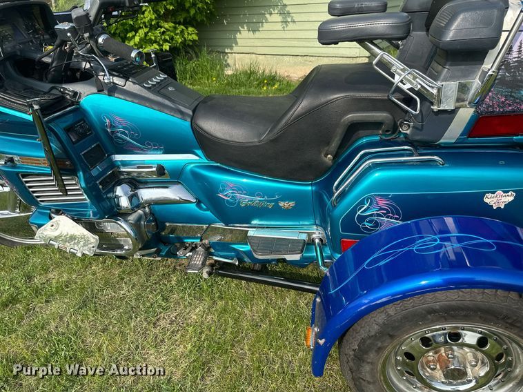 image for item DZ8987 1992 Honda GL1500SE motorcycle