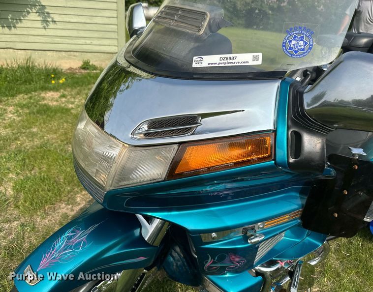 image for item DZ8987 1992 Honda GL1500SE motorcycle