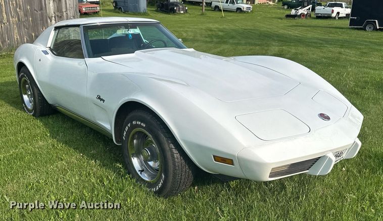 image for item DZ8989 1976 Chevrolet Corvette Stingray 