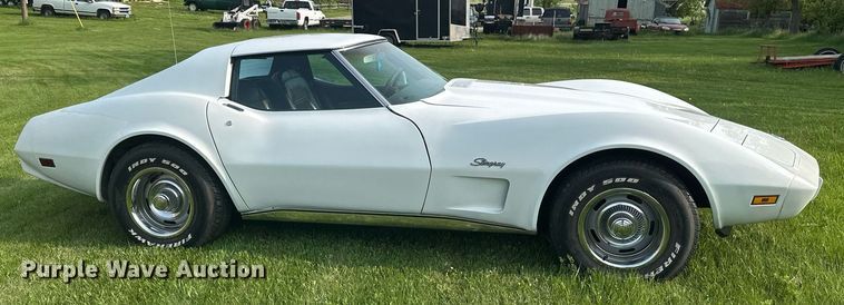 image for item DZ8989 1976 Chevrolet Corvette Stingray 