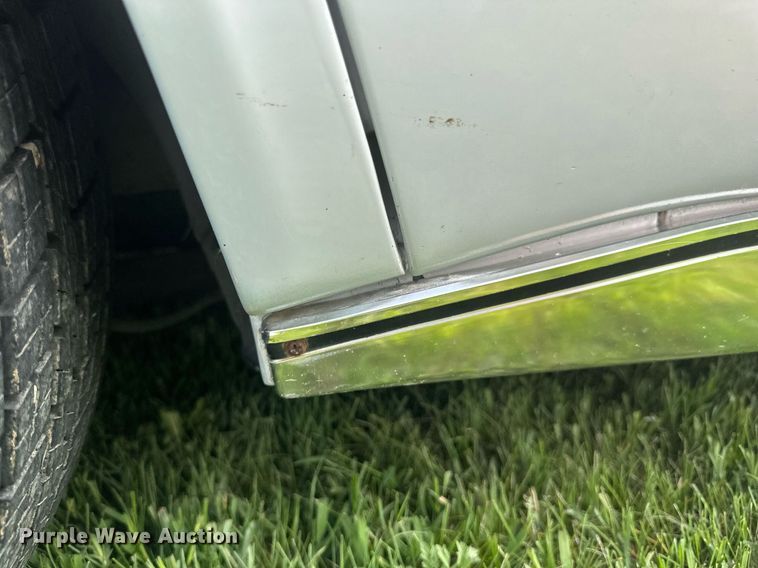 image for item DZ8989 1976 Chevrolet Corvette Stingray 