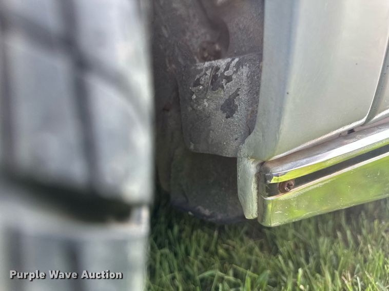 image for item DZ8989 1976 Chevrolet Corvette Stingray 