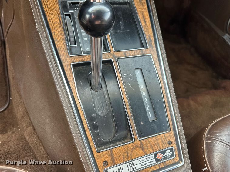 image for item DZ8989 1976 Chevrolet Corvette Stingray 