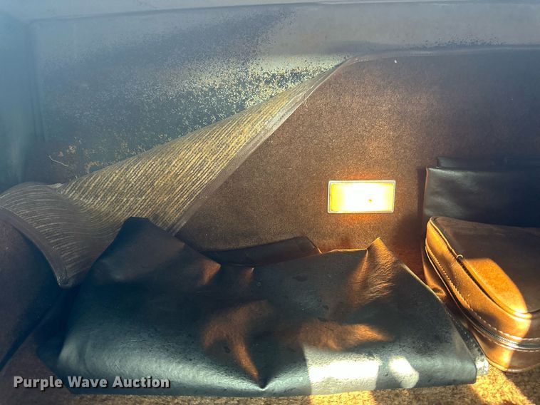 image for item DZ8989 1976 Chevrolet Corvette Stingray 