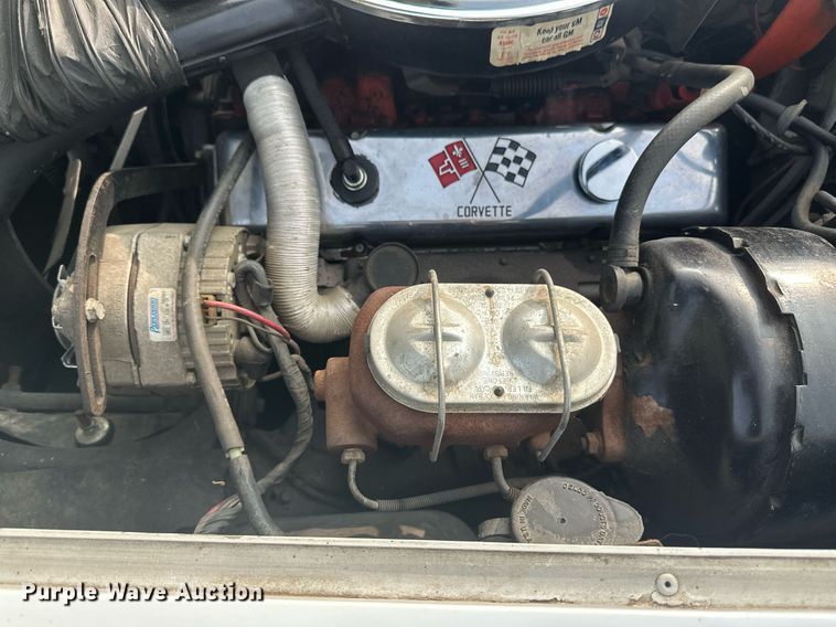 image for item DZ8989 1976 Chevrolet Corvette Stingray 