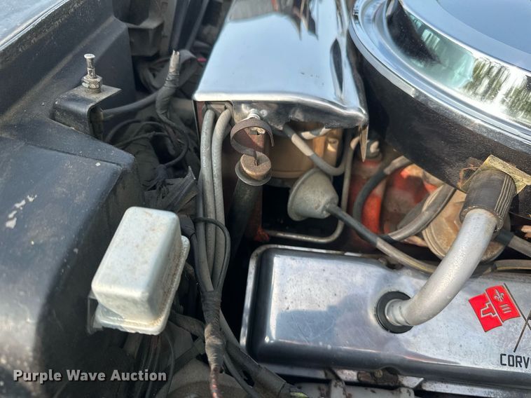 image for item DZ8989 1976 Chevrolet Corvette Stingray 