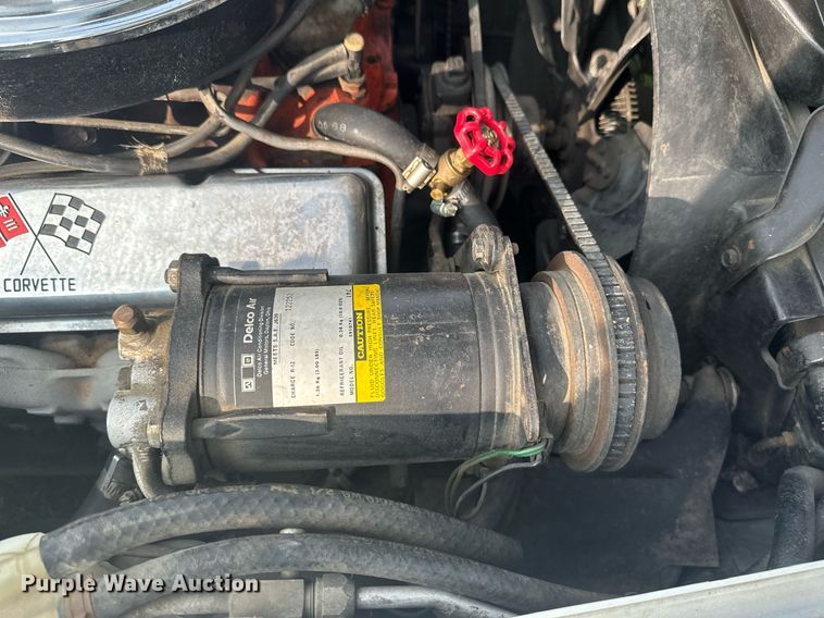 image for item DZ8989 1976 Chevrolet Corvette Stingray 