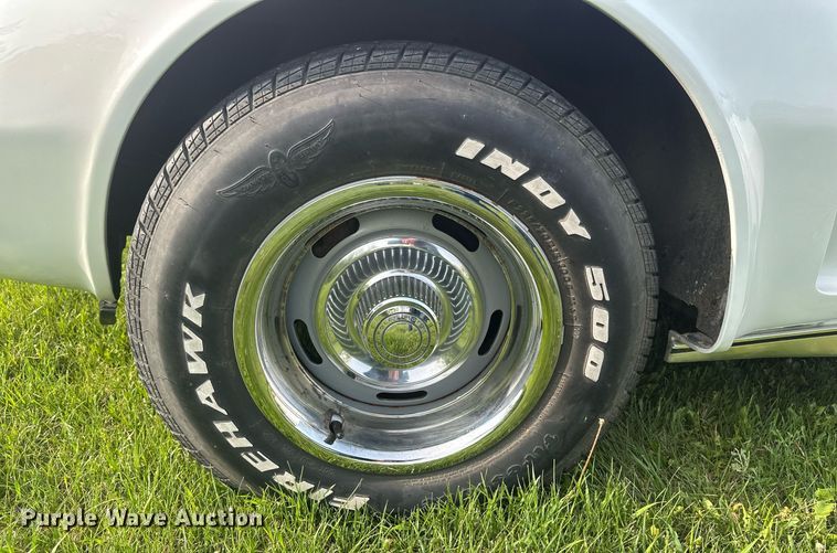 image for item DZ8989 1976 Chevrolet Corvette Stingray 