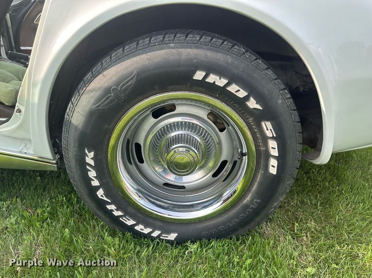 image for item DZ8989 1976 Chevrolet Corvette Stingray 